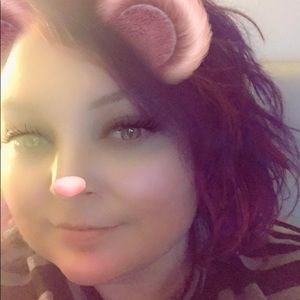 Meet your Posher, Rayna